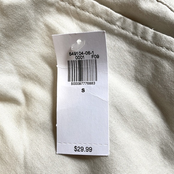 NEW W/ TAG Old Navy brand Beige/Khaki shorts boys youth size 6-10 (S) w/ pockets - Picture 7 of 7